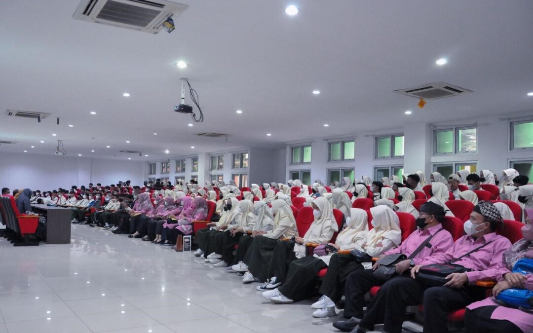 Fakultas Kedokteran UNDIP Terima Kunjungan MAN 1 Banyuwangi