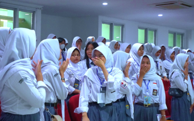 Kunjungan SMAN 1 Cilegon ke Fakultas Kedokteran Universitas Diponegoro