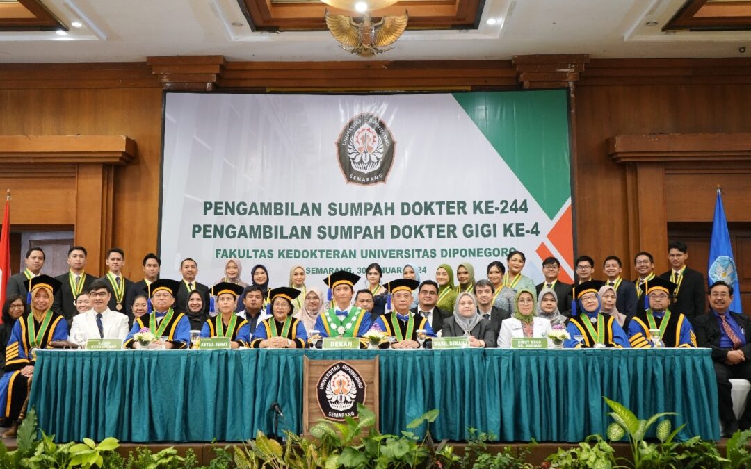 Pengambilan Sumpah Dokter dan Dokter Gigi di Rama Sinta Hotel Patra Jasa FK UNDIP