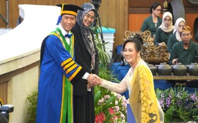 Suasana Haru Warnai Sumpah Profesi 192 Lulusan Dokter, Dokter Gigi, Ners, dan Pelepasan PPDS FK UNDIP