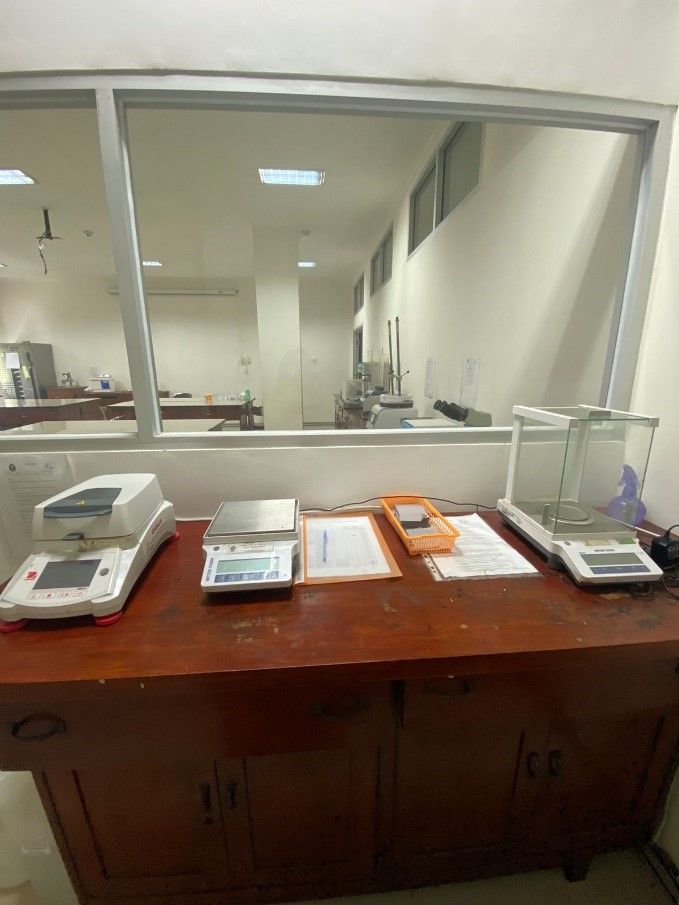 Laboratorium Biomedik Dasar13