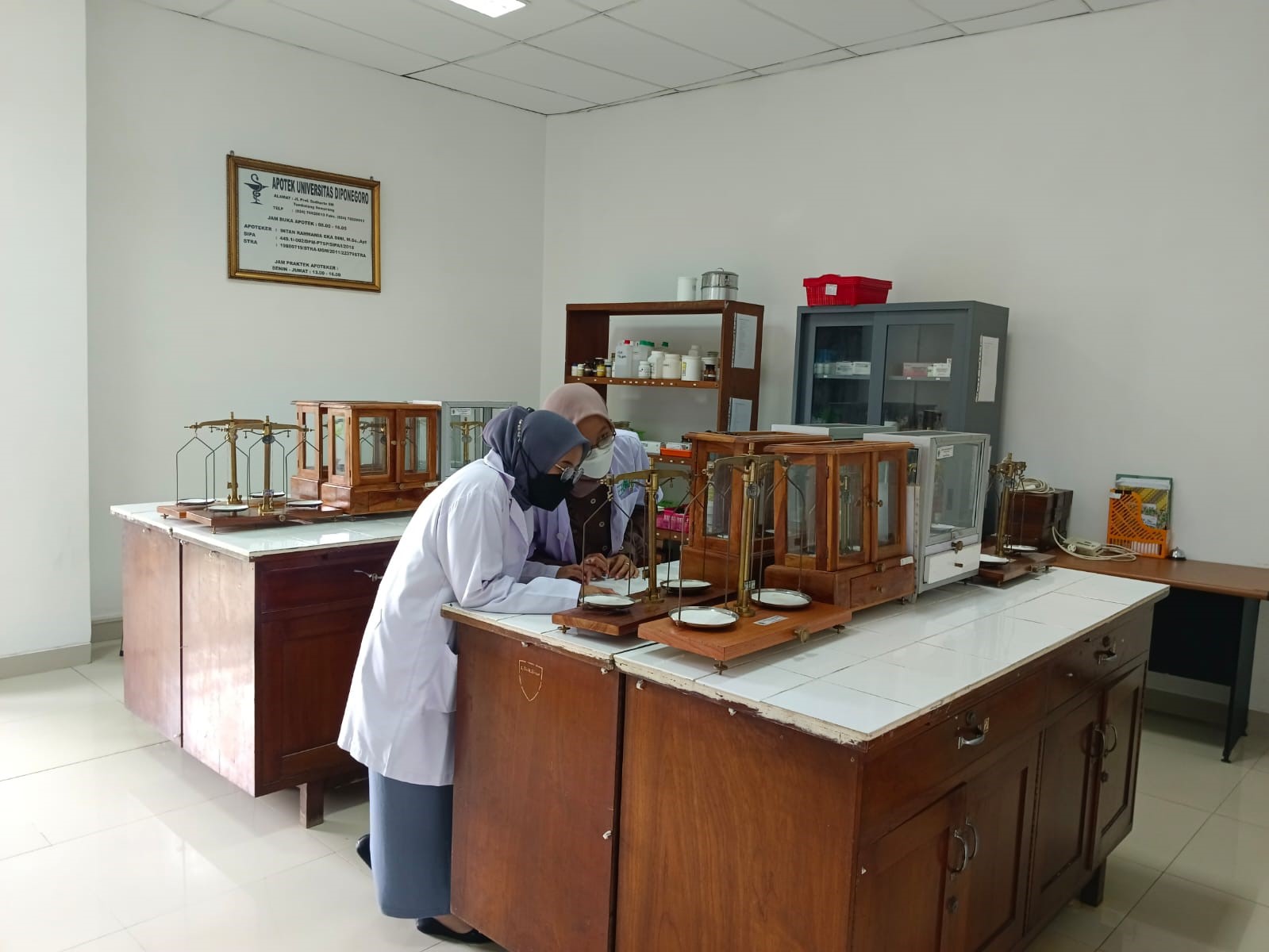 Laboratorium Biomedik Dasar17