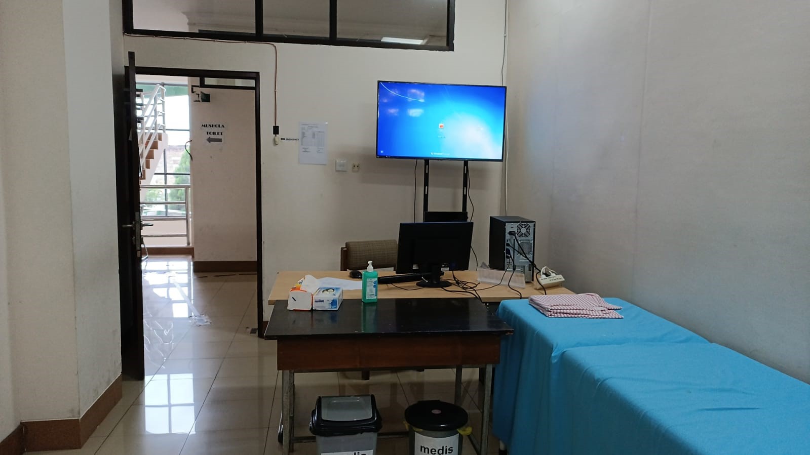 Laboratorium Keterampilan Klinik13