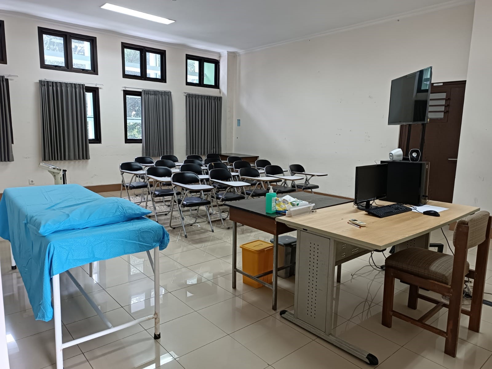 Laboratorium Keterampilan Klinik4