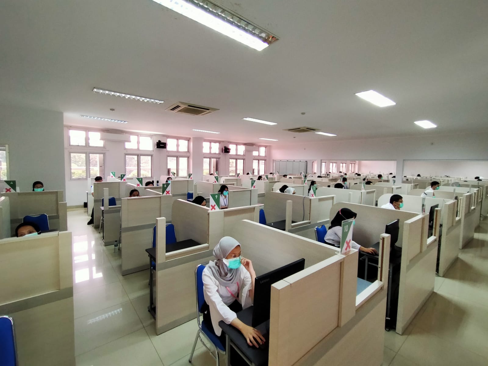 Laboratorium Komputer13