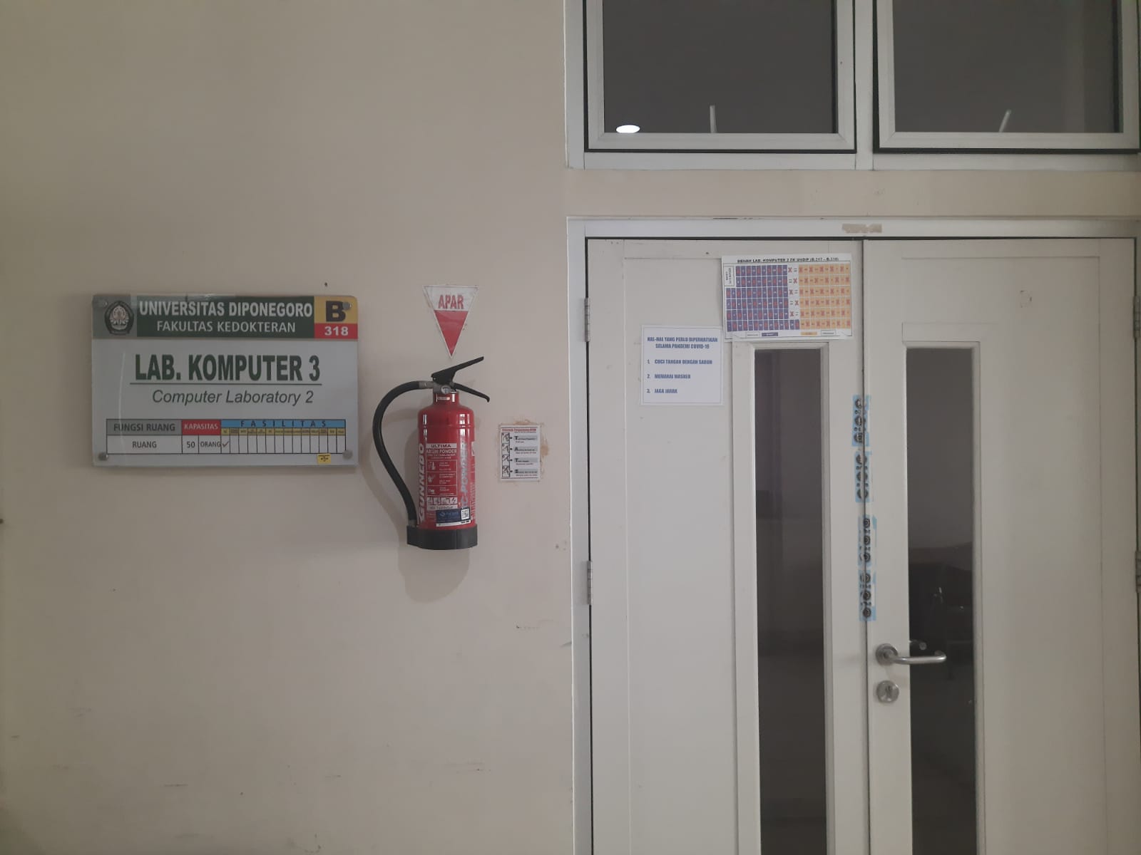 Laboratorium Komputer21