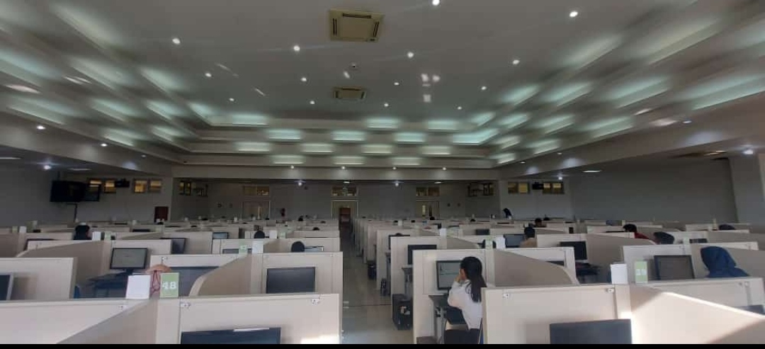 Laboratorium Komputer8