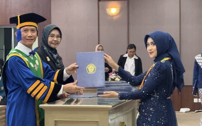 125 Lulusan Ikuti Sumpah Profesi Ners ke-51 di Fakultas Kedokteran Undip
